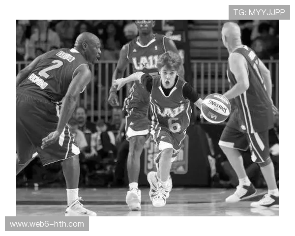 职业BMX运动员奈杰尔-西尔维斯特确认参加NBA全明星周末名人三分球大赛